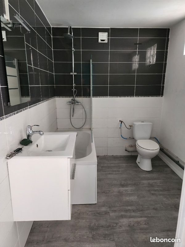 Maison à louer, 130m², Nouzonville