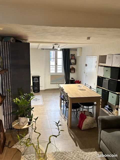 Appartement à louer, 39m², Fayence