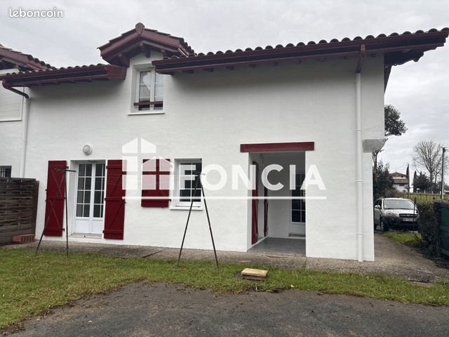 Appartement à louer, 95m², Souraïde