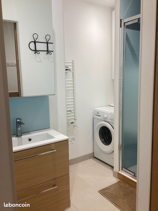 Appartement à louer, 29m², Saint-Josse