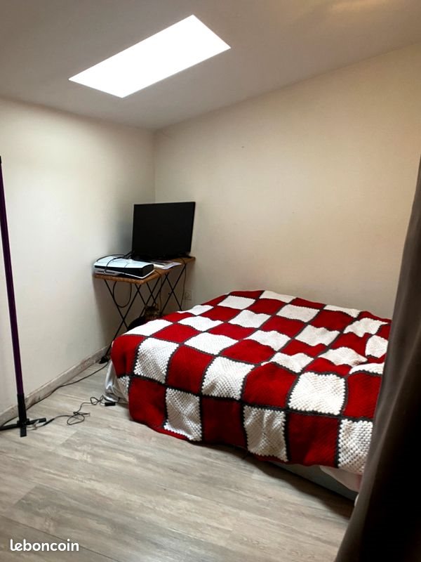 Appartement à louer, 50m², Pont-Saint-Esprit