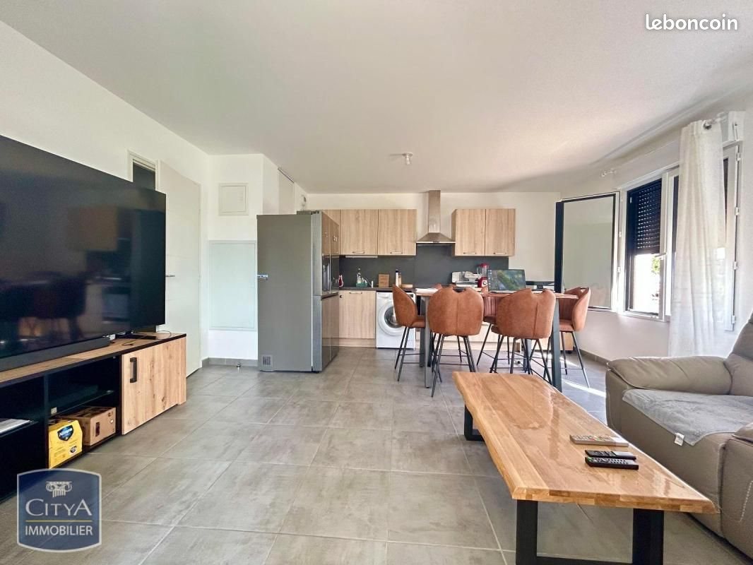 Appartement à louer, 65m², Tours