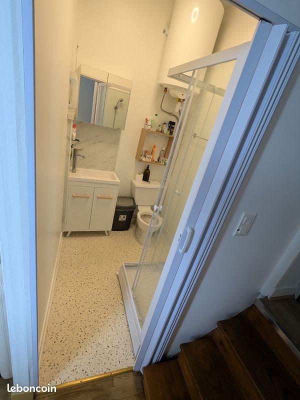 Appartement à louer, 25m², Aigre