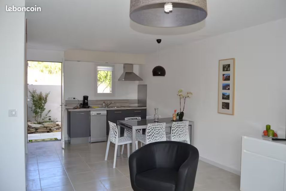 Maison à louer, 75m², Biguglia