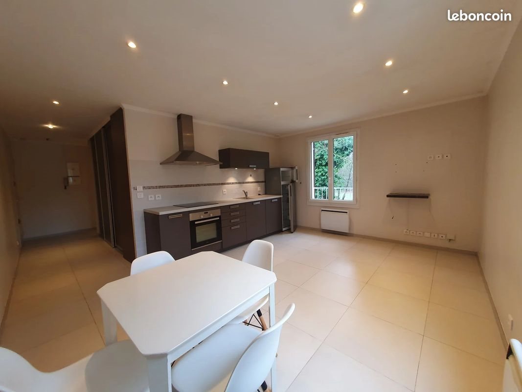 Appartement à louer, 42m², Draveil