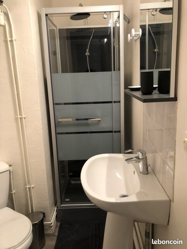 Appartement à louer, 17m², Paris 17ème