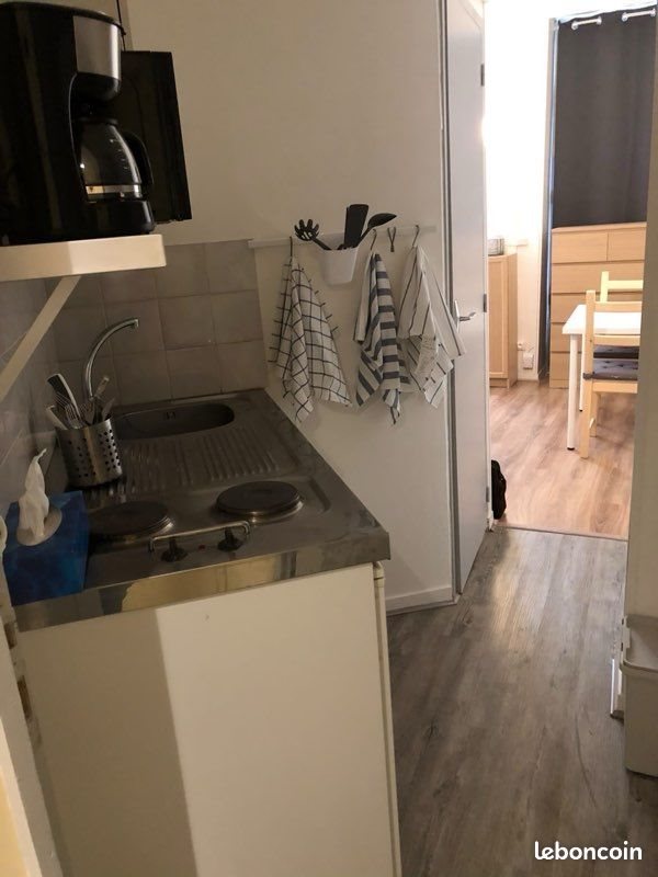 Appartement à louer, 17m², Paris 17ème