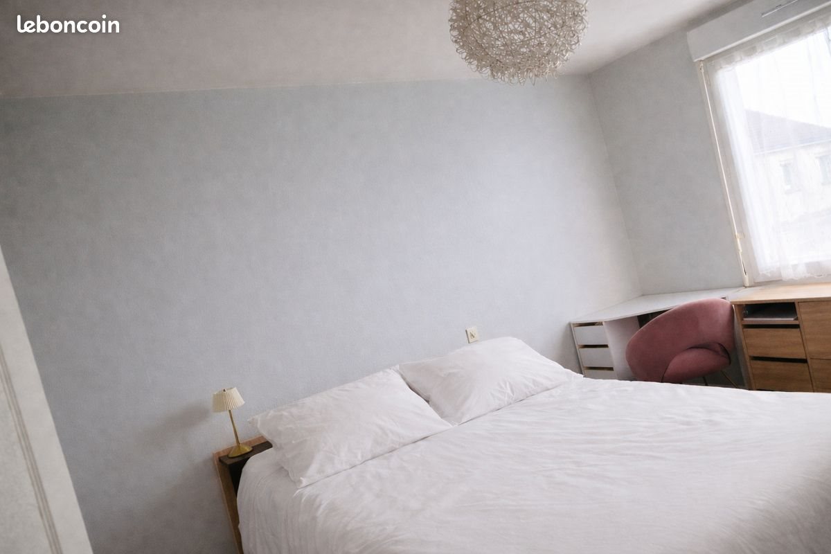 Maison à louer, 90m², Dangé-Saint-Romain