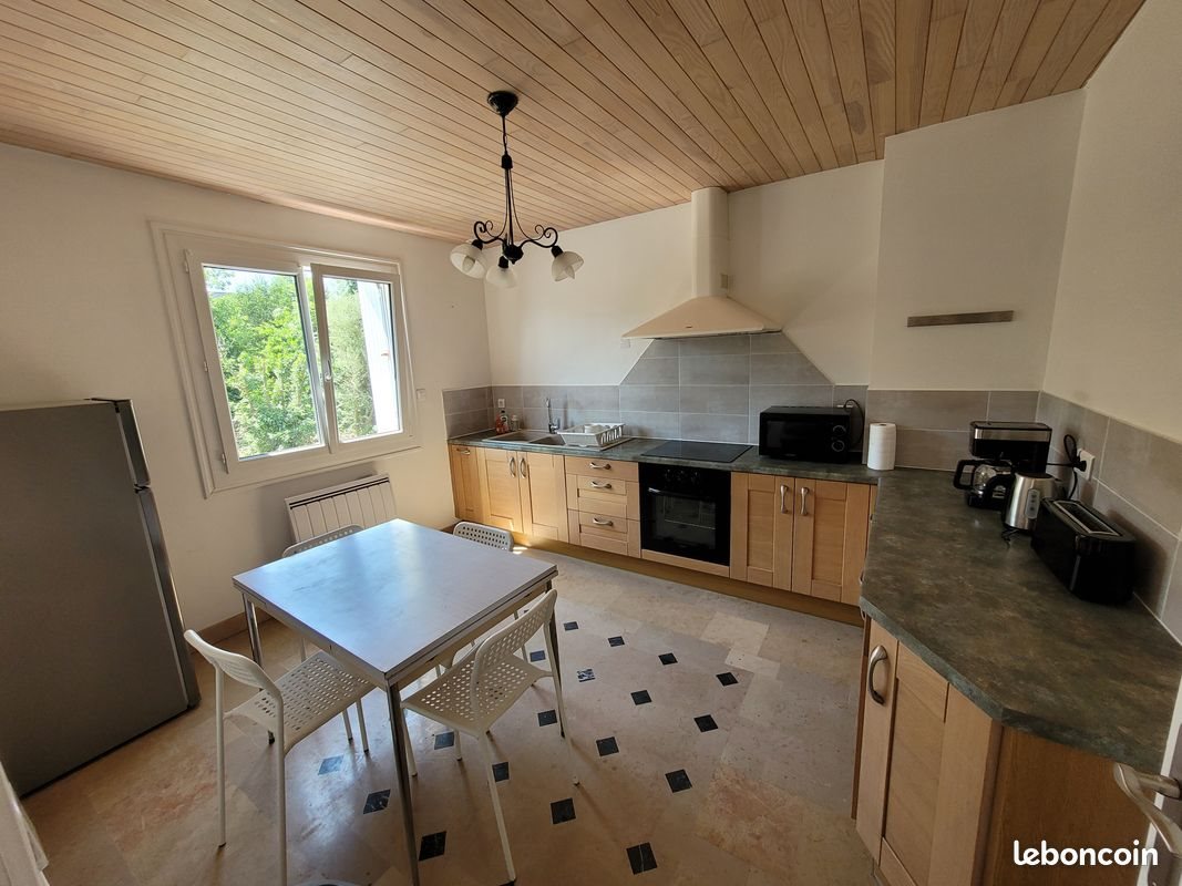 Maison à louer, 165m², Trégunc