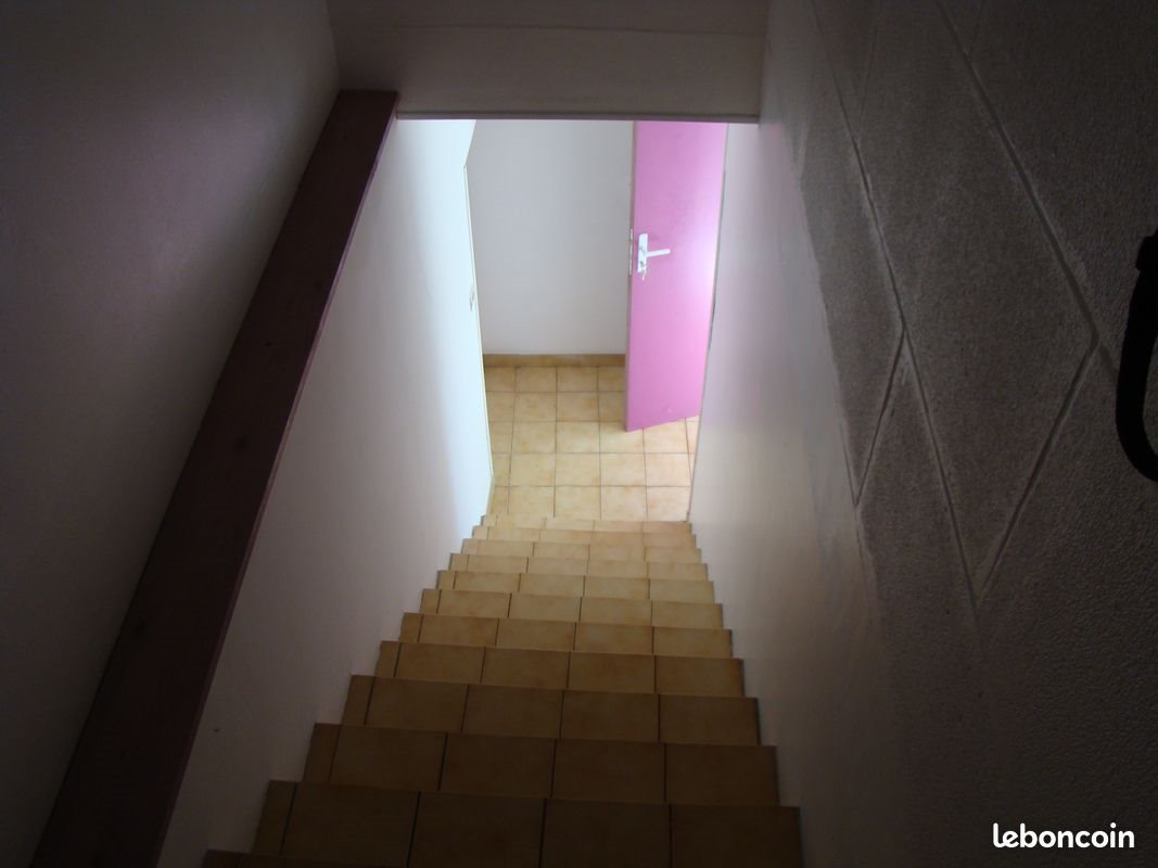 Appartement à louer, 26m², Pons