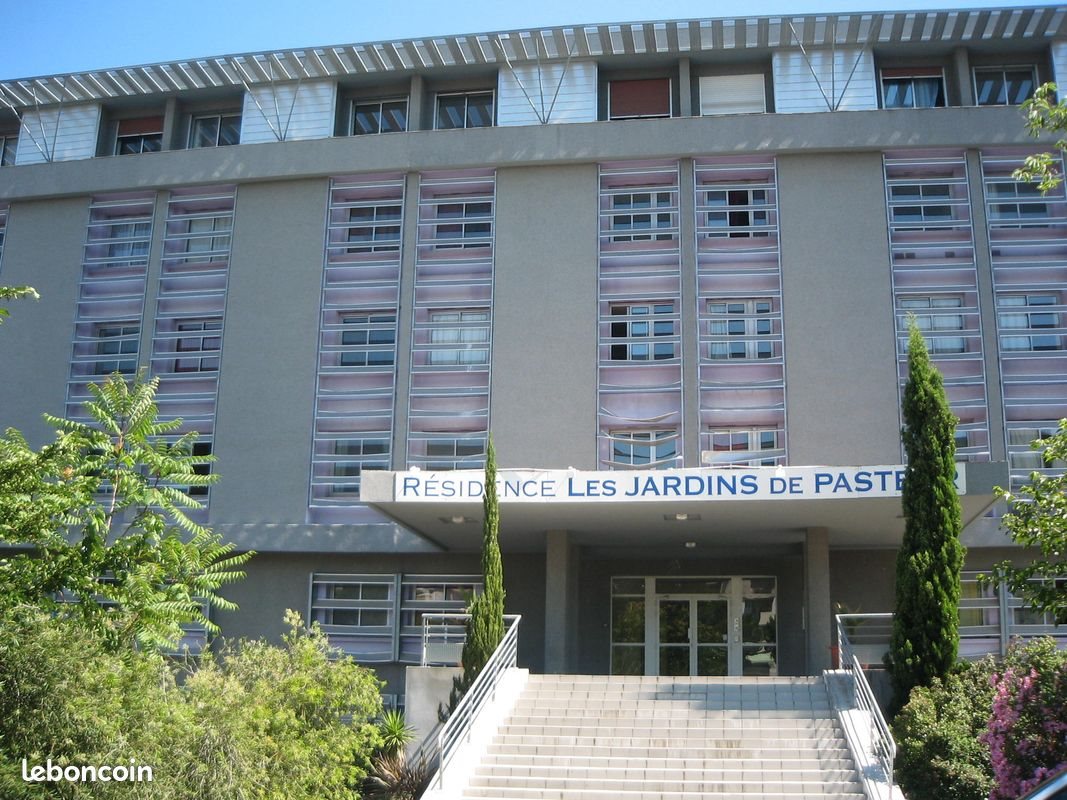 Appartement à louer, 35m², Nîmes