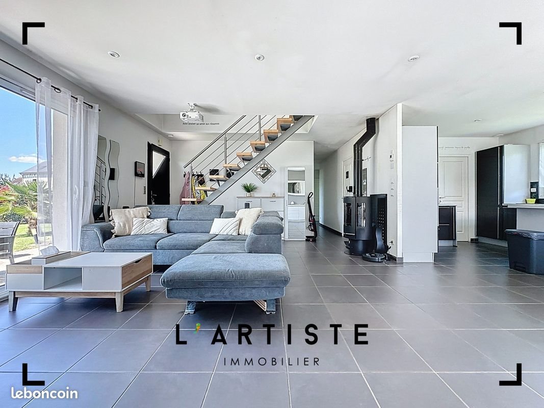 Maison à vendre, 141m², Bois-l'Evêque