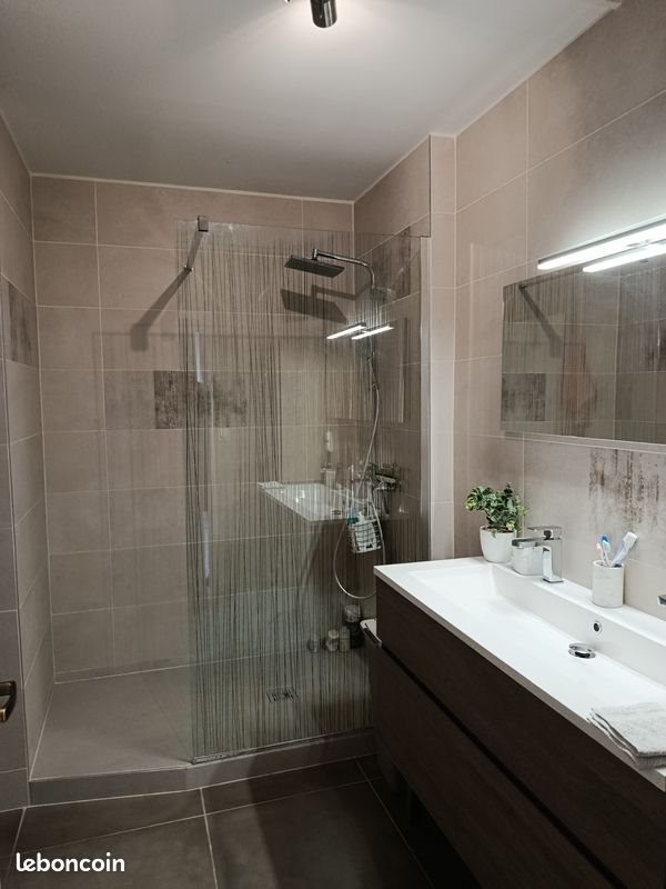 Appartement à louer, 87m², Charnay-lès-Mâcon