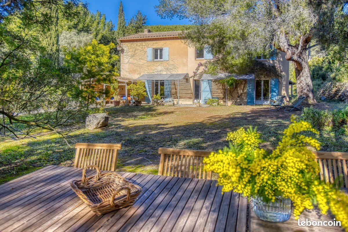 Maison à vendre, 250m², Sanary-sur-Mer