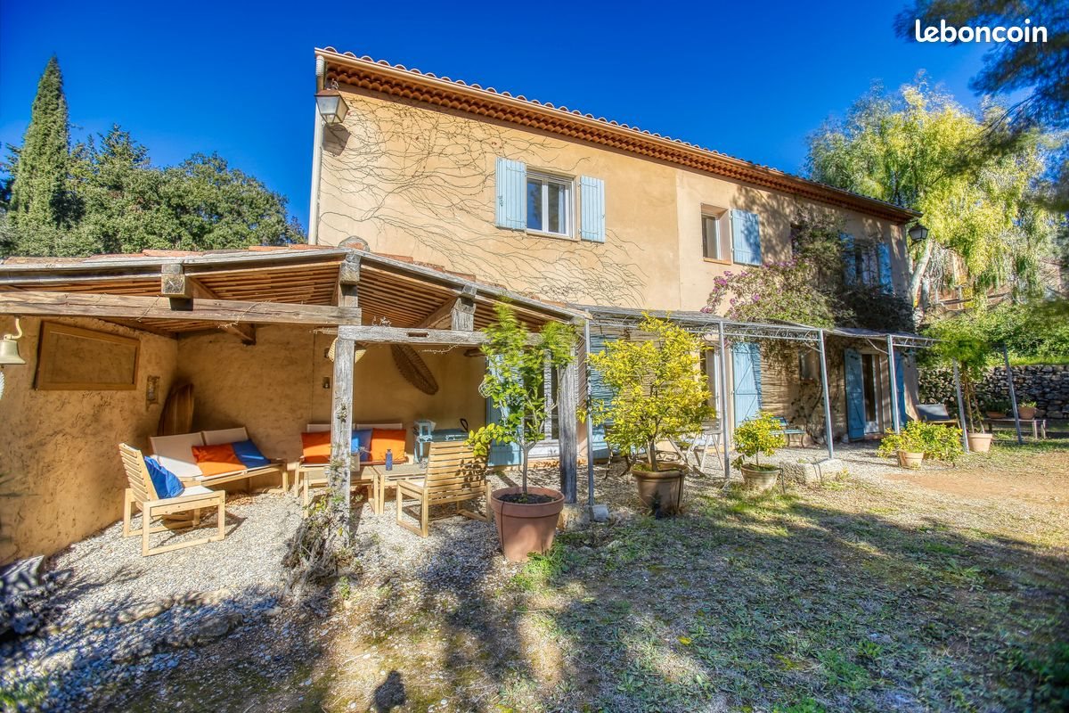 Maison à vendre, 250m², Sanary-sur-Mer