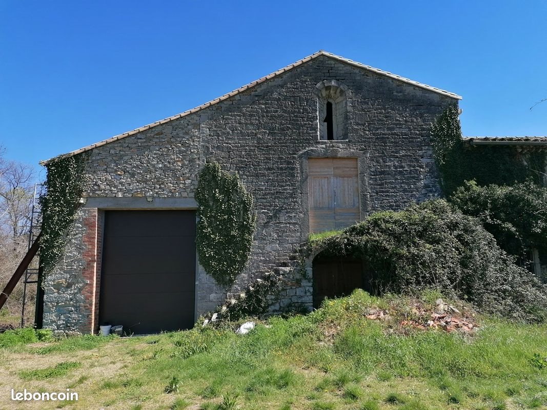 Maison à louer, 340m², Tornac