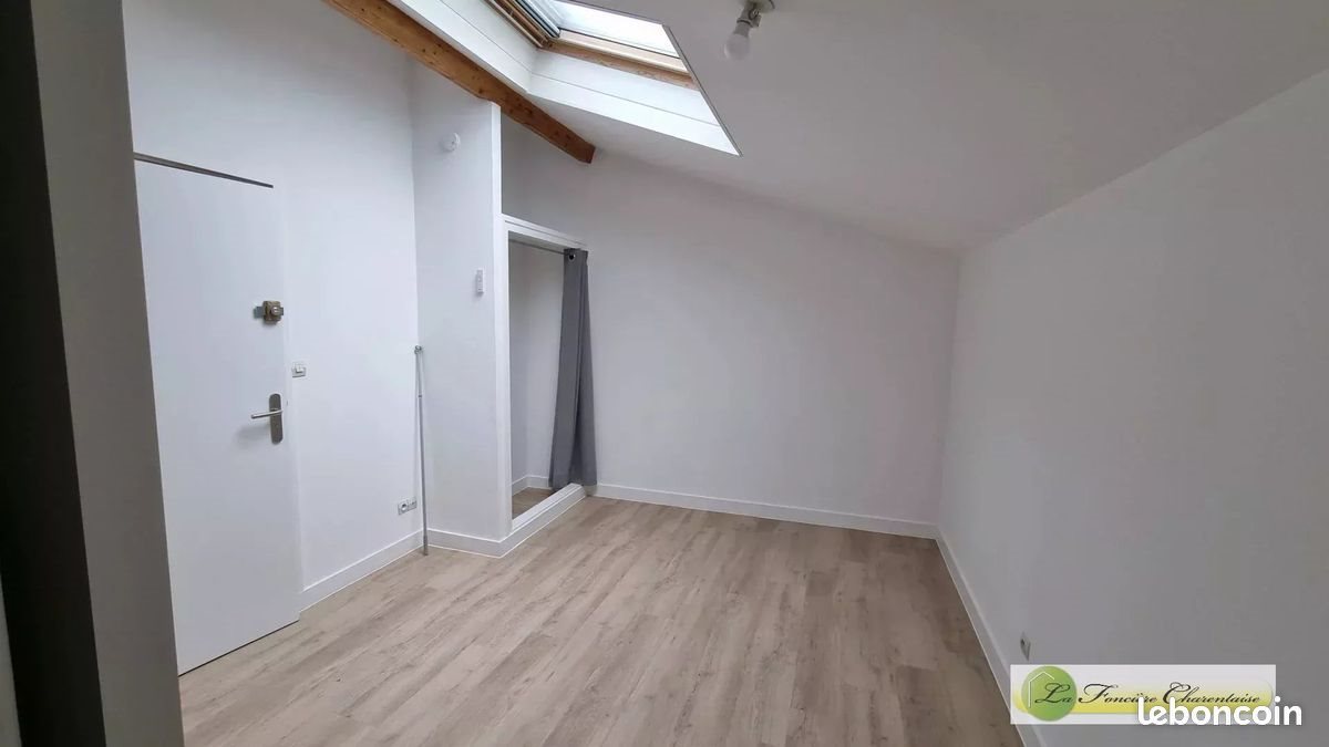 Appartement à louer, 17m², La Couronne