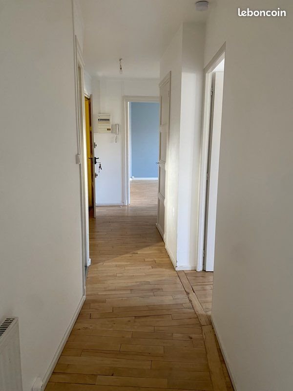 Appartement à louer, 68m², Autun