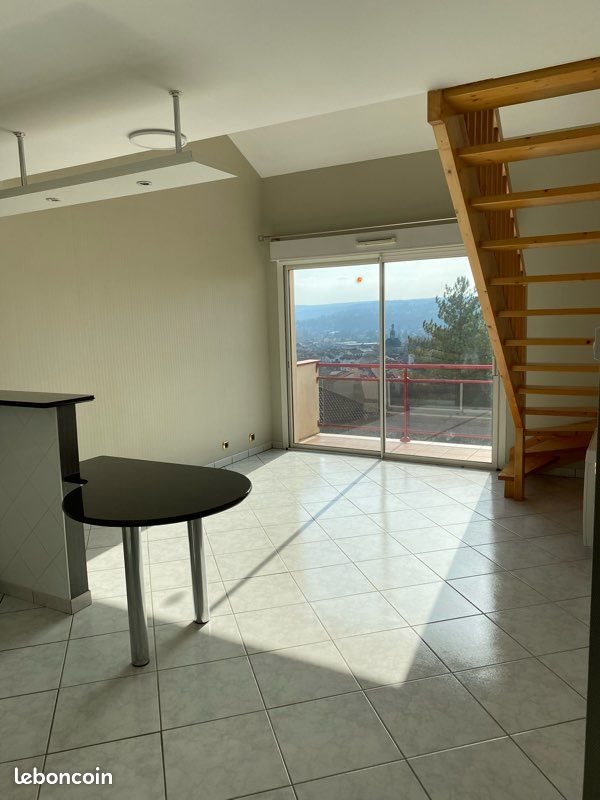 Appartement à louer, 64m², Villefranche-de-Rouergue