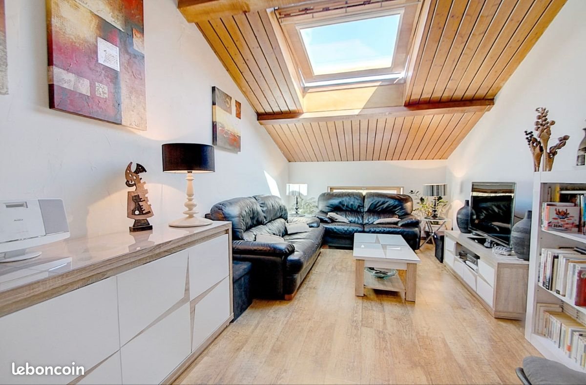 Appartement à louer, 127m², Eybens