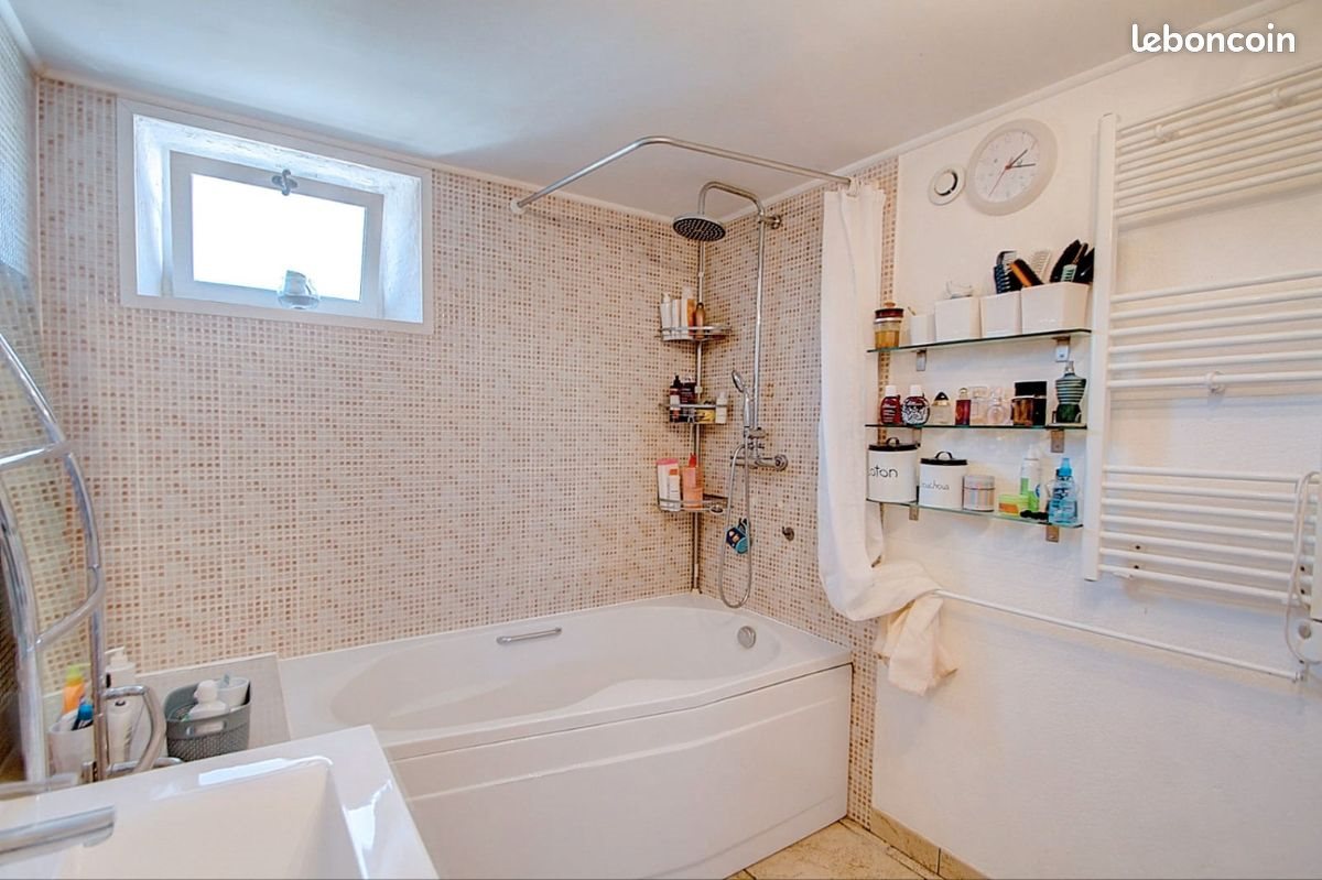 Appartement à louer, 127m², Eybens