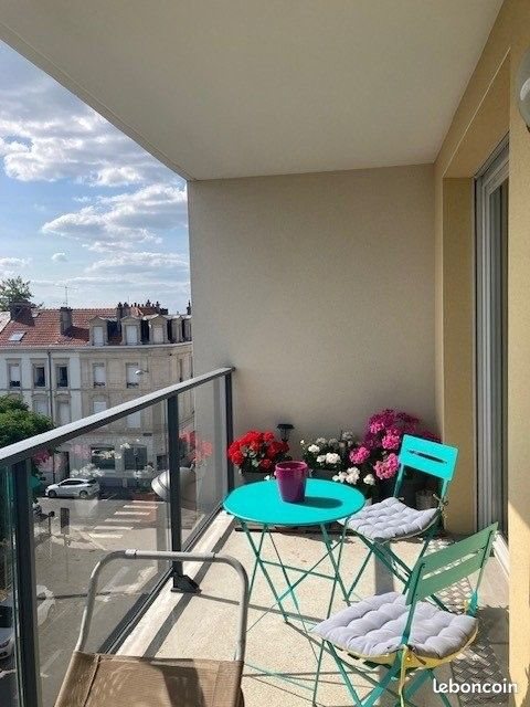 Appartement à louer, 67m², Reims