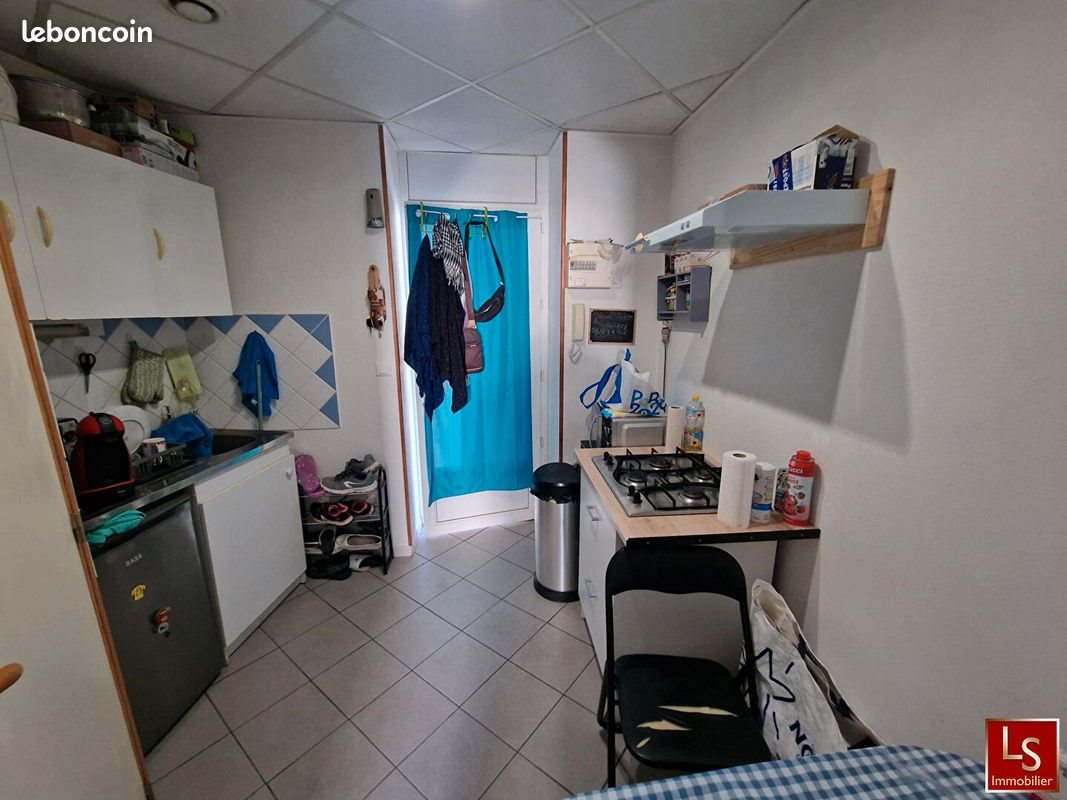 Appartement à louer, 25m², Roanne