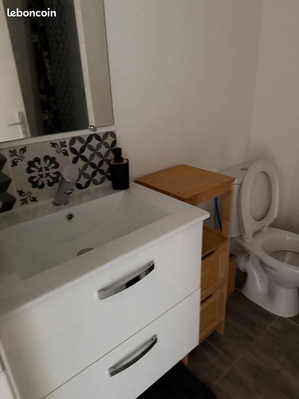 Appartement à louer, 25m², Millau