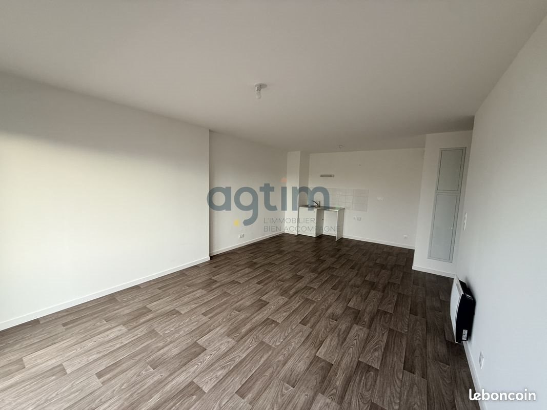 Appartement à louer, 65m², Montaigu