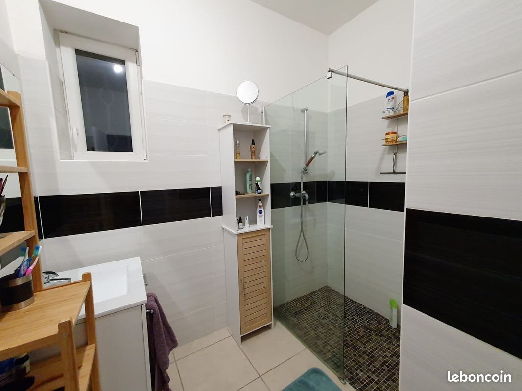 Appartement à louer, 40m², Marseille 11ème