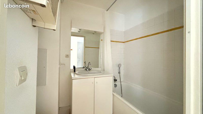 Appartement à louer, 20m², Saint-Etienne