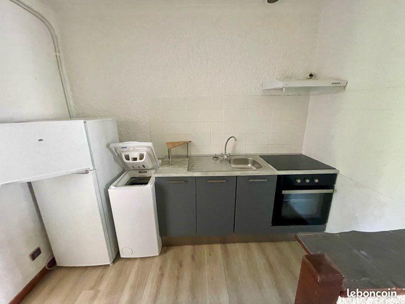 Appartement à louer, 32m², Nîmes