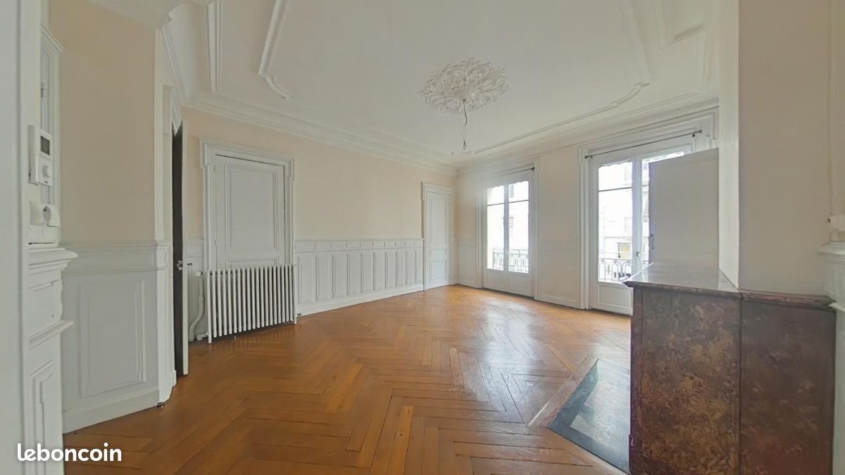Appartement à louer, 134m², Saint-Etienne