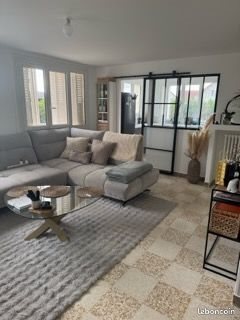 Maison à louer, 95m², Plivot