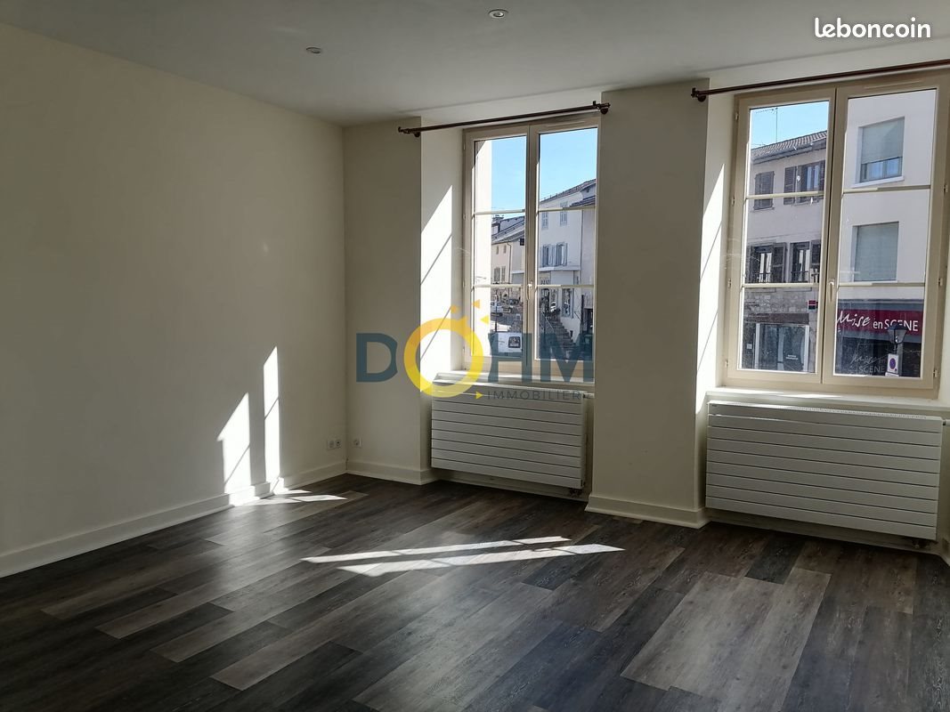 Appartement à louer, 179m², Ambert