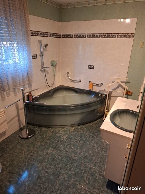 Maison à vendre, 177m², Grand-Charmont