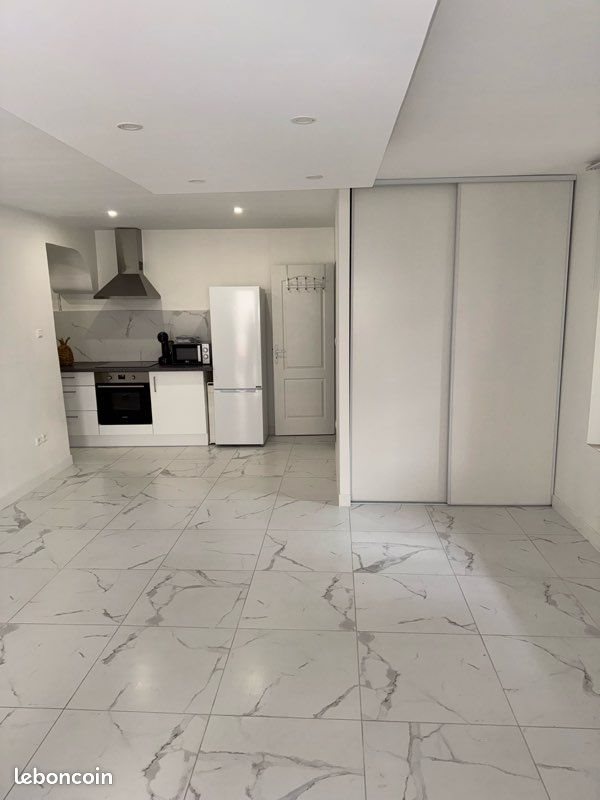 Appartement à louer, 33m², Marseille 16ème