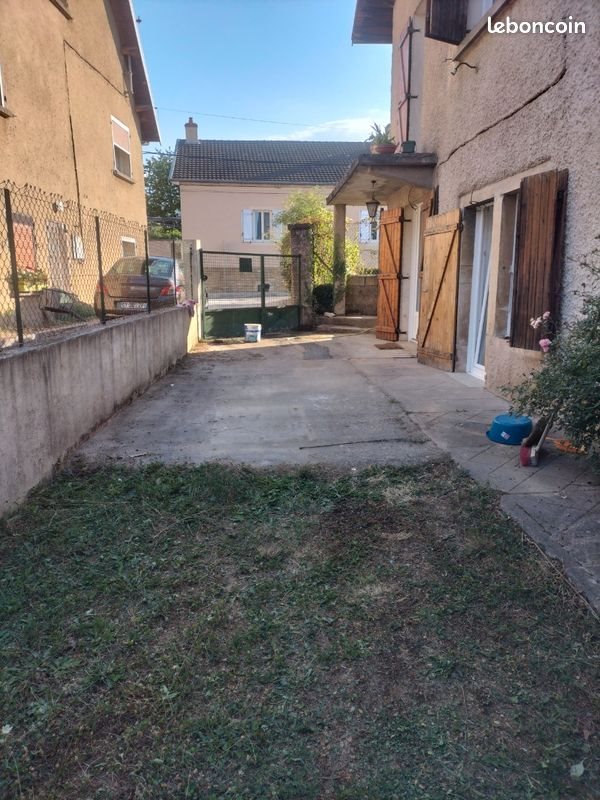 Appartement à louer, 63m², Champvans