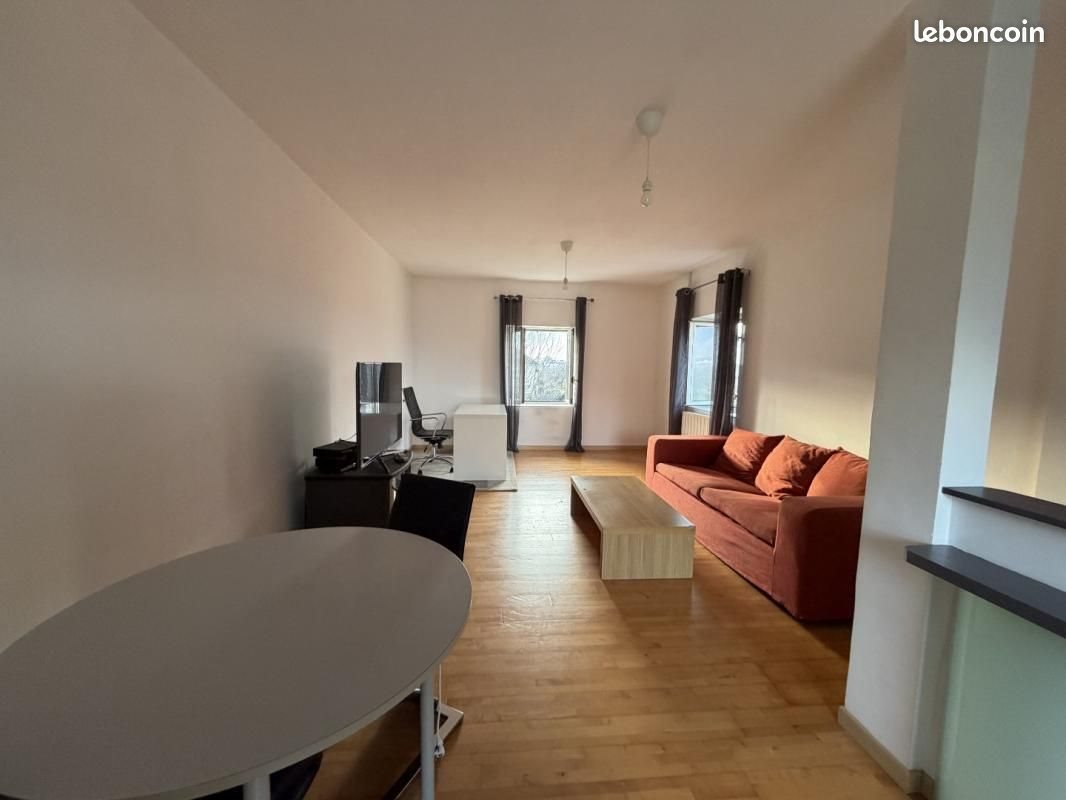 Appartement à louer, 51m², Domène