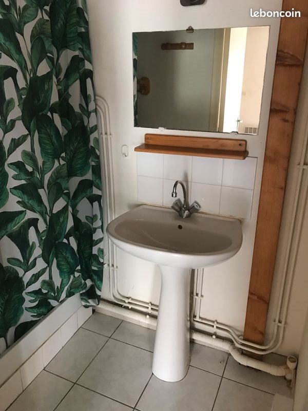 Appartement à louer, 24m², Nîmes