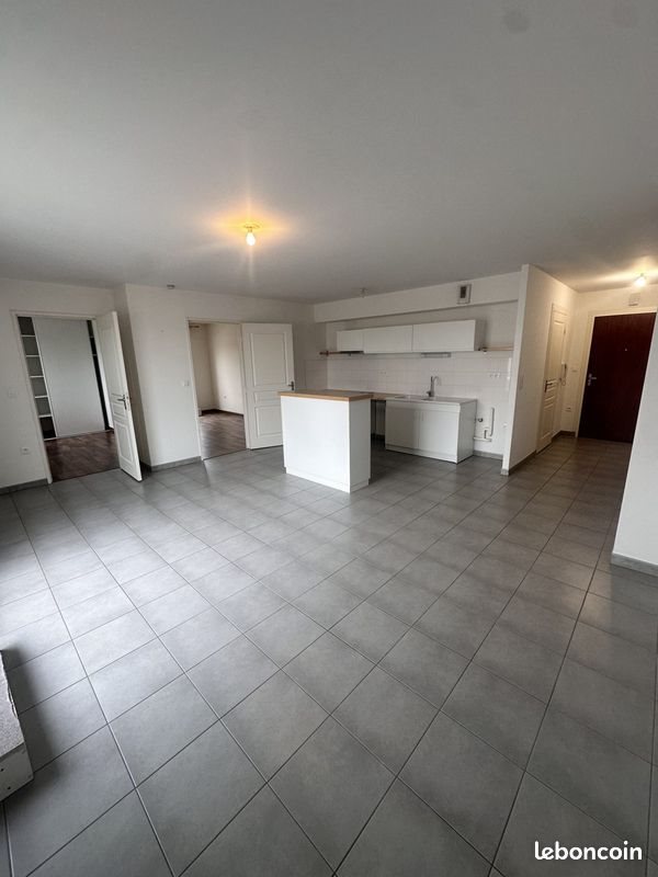 Appartement à louer, 62m², Couëron
