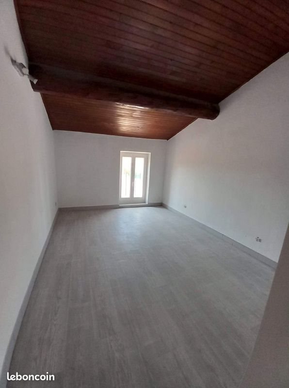 Appartement à louer, 47m², Rognac