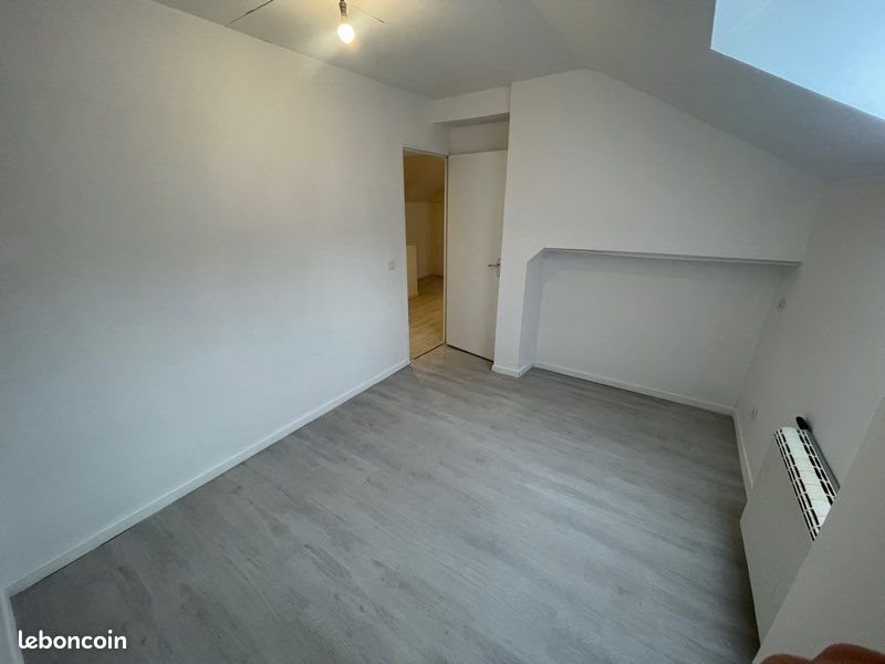 Maison à louer, 75m², Andryes