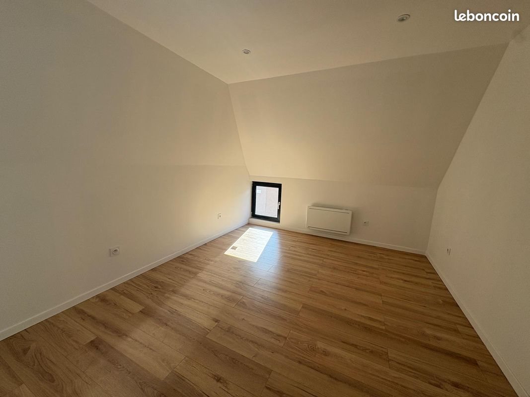 Appartement à louer, 65m², Villeneuve-sur-Yonne