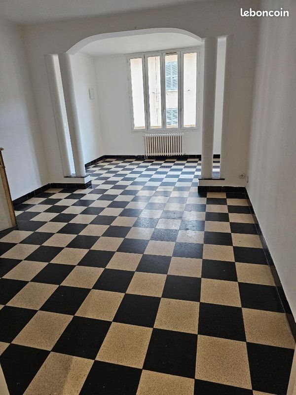 Appartement à louer, 93m², Toulon