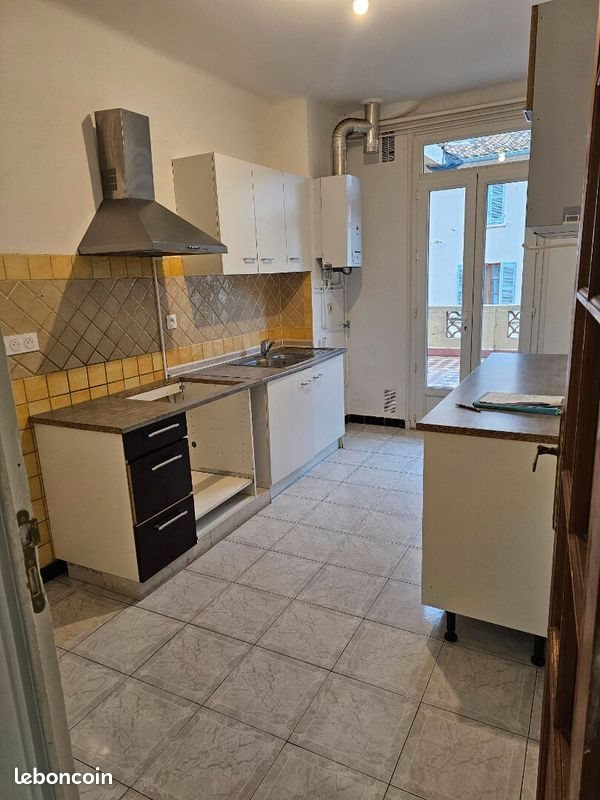 Appartement à louer, 93m², Toulon