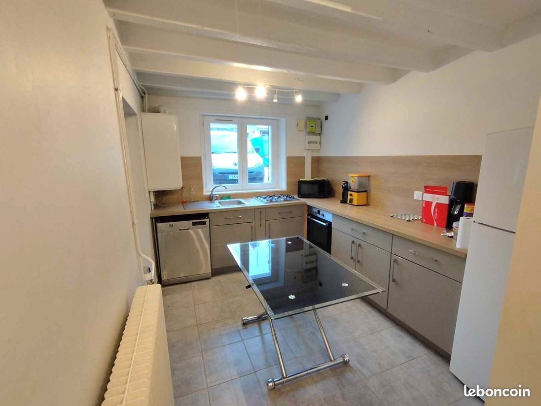 Maison à louer, 70m², Saint-Aubin-sur-Yonne