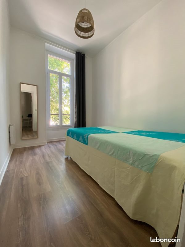Appartement à louer, 40m², Marseille 5ème