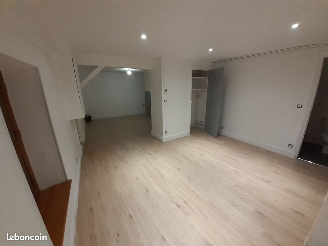 Appartement à louer, 35m², Brioude