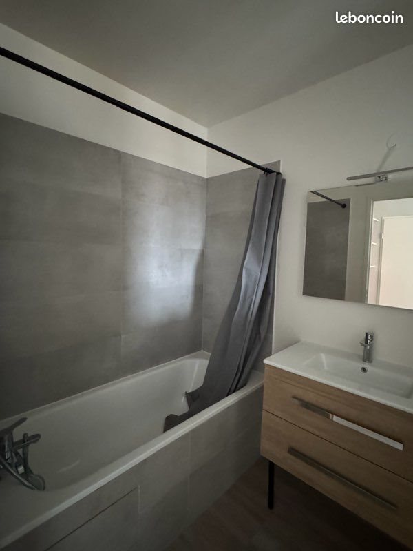 Appartement à louer, 42m², Elancourt